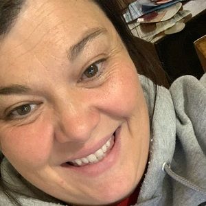 Meet your Posher, Alicia